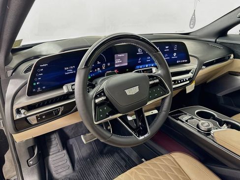 Certified 2026 Cadillac Lyriq Signature Luxury w/ Nappa Leather Package AWD/4WD image 9