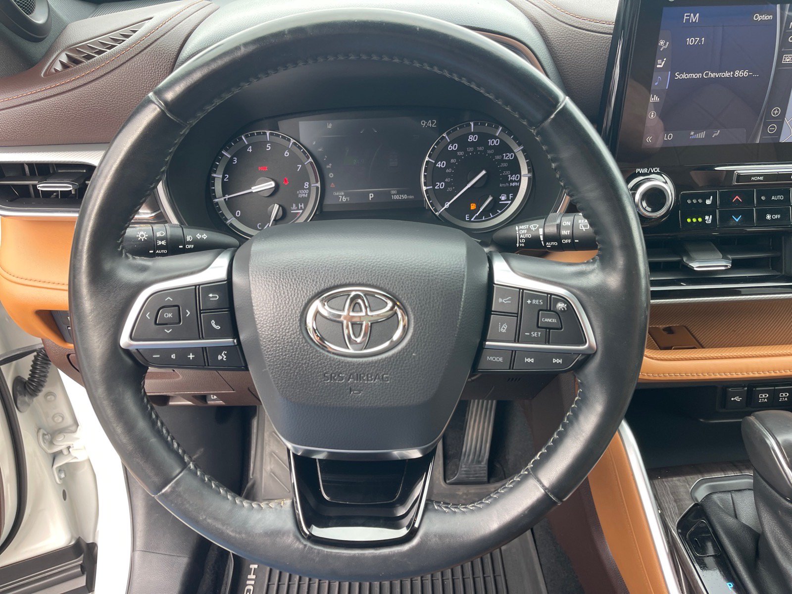 Used 2021 Toyota Highlander Platinum AWD/4WD image 7