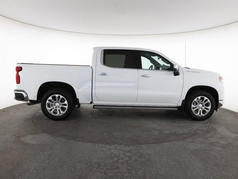Used 2026 Chevrolet Silverado 1500 LTZ w/ Technology Package RWD image 14
