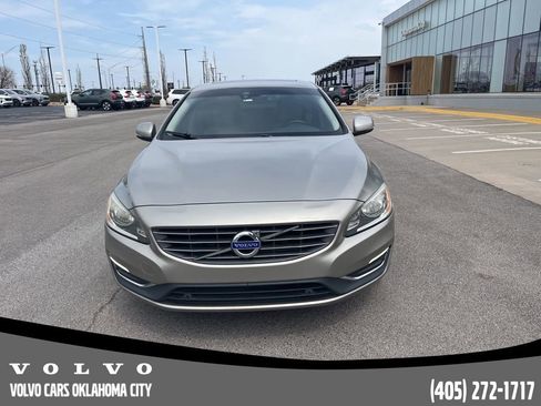 Used 2016 Volvo S60 T5 Premier w/ Convenience Package image 2