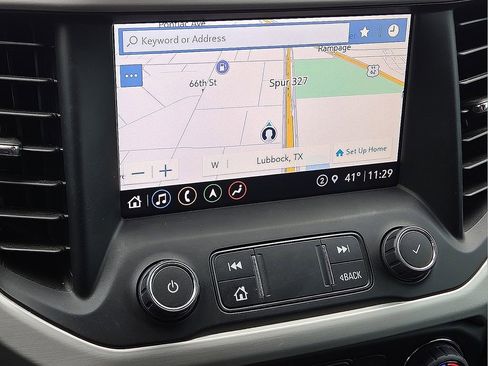 Used 2023 GMC Acadia SLE w/ Driver Convenience Package image 28