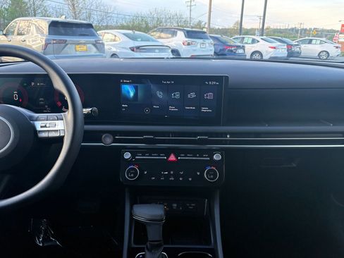 Used 2025 Hyundai Tucson SEL image 17