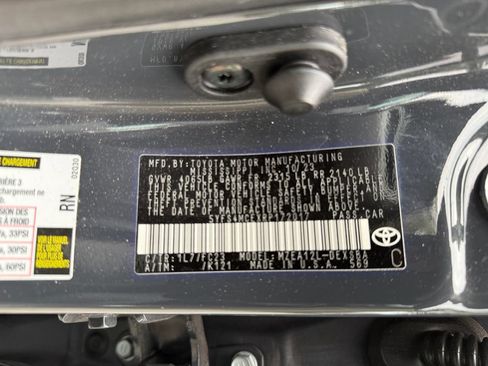 Used 2024 Toyota Corolla SE FWD image 30