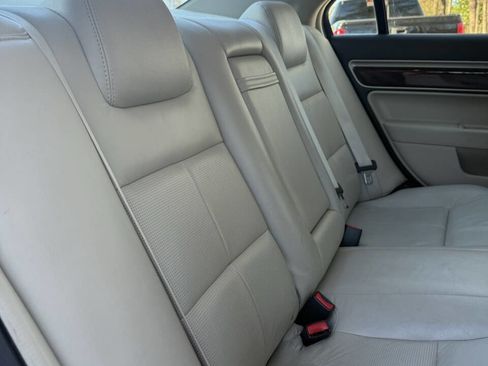 Used 2008 Lincoln MKZ image 22