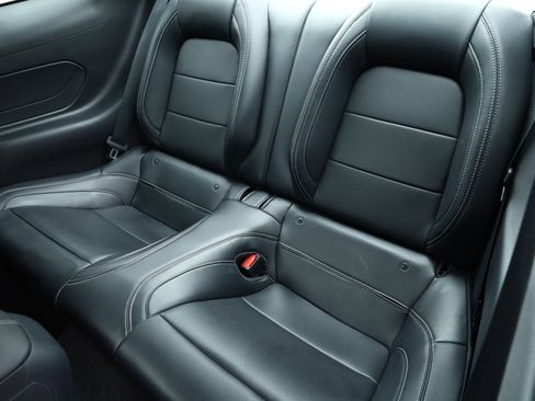 Used 2024 Ford Mustang Premium image 15