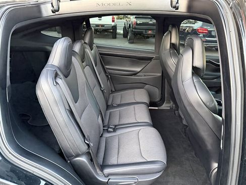 Used 2017 Tesla Model X P100D image 52