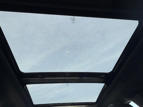 Certified 2020 Ford F150 Platinum w/ Equipment Group 701A Luxury image 15