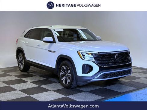 Certified 2024 Volkswagen Atlas Cross Sport SE FWD image 1
