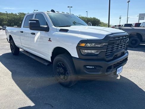 New 2026 RAM 3500 Tradesman AWD/4WD image 7
