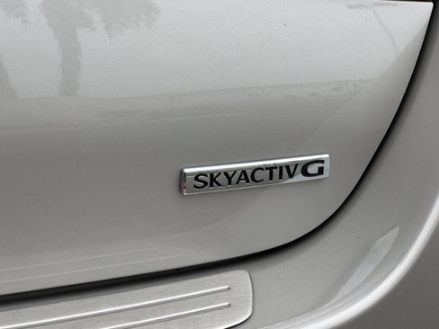Used 2025 MAZDA MAZDA3 s FWD image 27