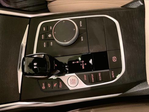 Used 2021 BMW 330i xDrive 330i xDrive w/ Executive Package image 15