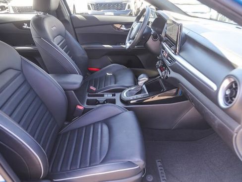 Certified 2023 Kia Forte GT-Line w/ GT-Line Premium Package image 17