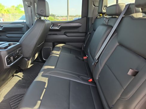 Certified 2023 Chevrolet Silverado 1500 LTZ AWD/4WD image 12