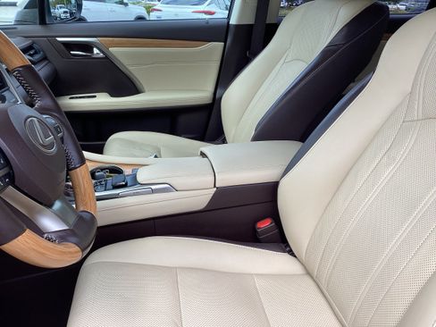 Used 2019 Lexus RX 350L AWD image 12