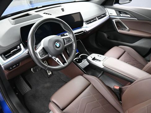 Used 2024 BMW X1 xDrive28i w/ Premium Package image 4