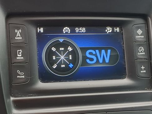 Used 2016 Chrysler 200 S w/ Comfort Group image 33