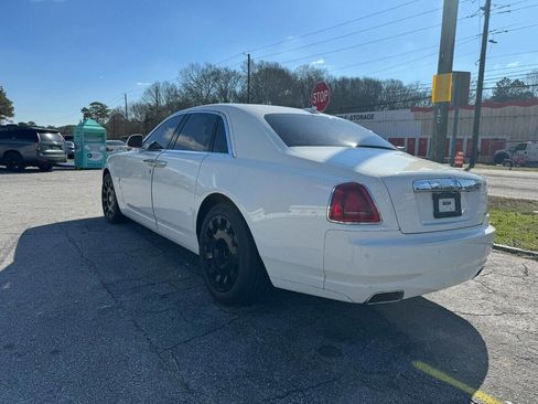 Used 2013 Rolls-Royce Ghost image 3