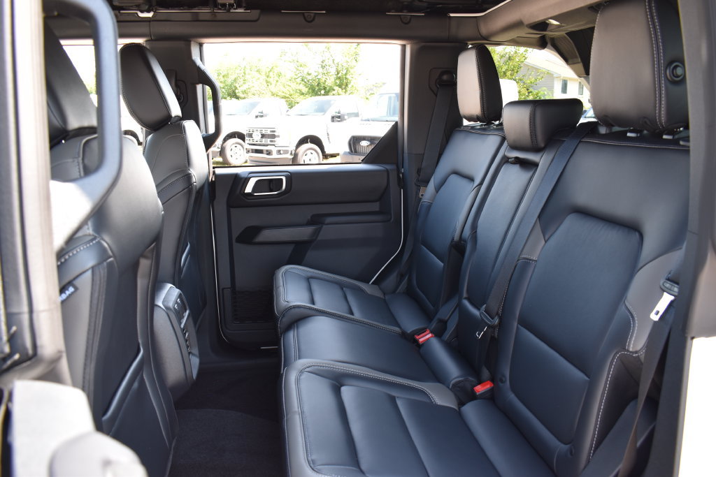 New 2026 Ford Bronco Outer Banks AWD/4WD image 27