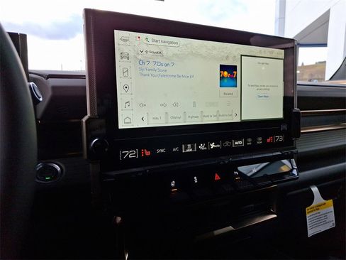 New 2025 GMC Hummer EV 2X image 8