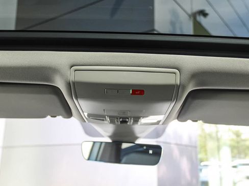 Used 2022 Volkswagen Atlas SEL image 16