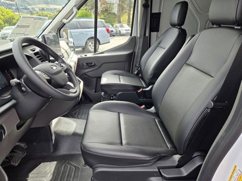 New 2026 Ford Transit 250 148 High Roof image 7