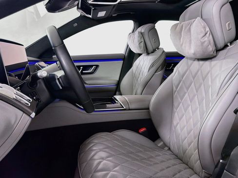 Certified 2023 Mercedes-Benz S 580 4MATIC Sedan image 19