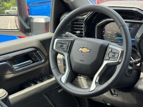 New 2026 Chevrolet Silverado 2500 LTZ w/ LTZ Plus Package AWD/4WD image 28