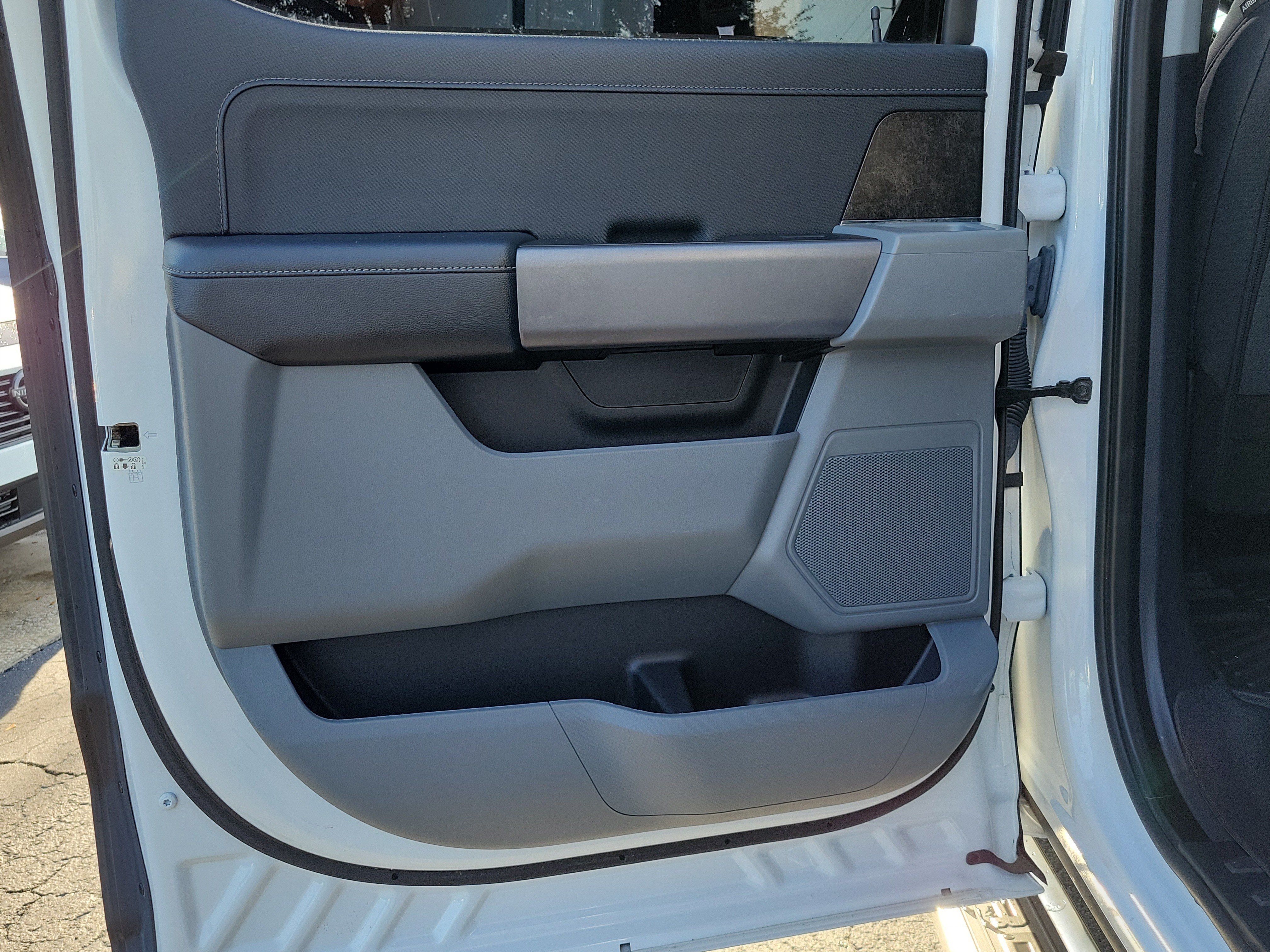 Used 2022 Ford F150 XLT w/ Equipment Group 302A High AWD/4WD image 9