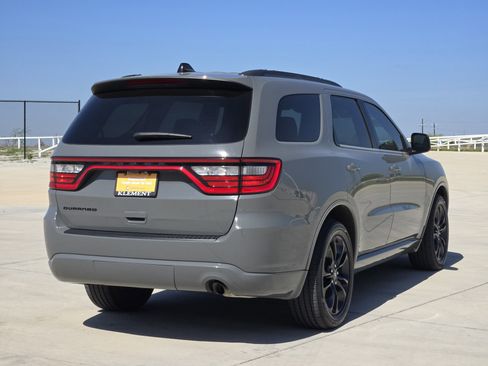 Certified 2023 Dodge Durango SXT w/ SXT Blacktop Group image 8