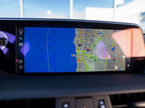 Used 2020 Lexus ES 300h w/ Premium Package image 26