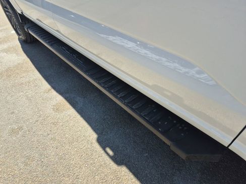 Certified 2023 Ford F150 Lariat image 10