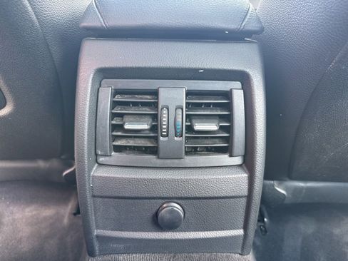 Used 2013 BMW 328i xDrive Sedan AWD/4WD image 33