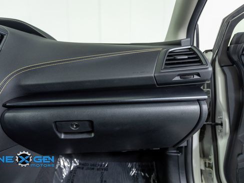 Used 2022 Subaru Crosstrek 2.5i Sport image 38