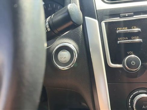 Used 2016 Nissan Altima 2.5 SR FWD image 13