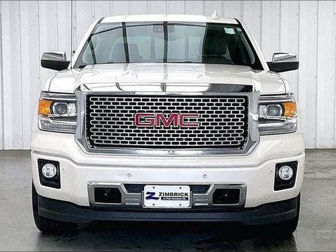 Used 2015 GMC Sierra 1500 Denali w/ Driver Alert Package AWD/4WD image 3