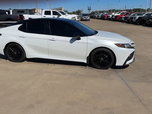 Used 2022 Toyota Camry XSE w/ Navigation Package image 2