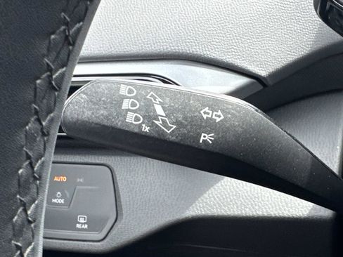 Certified 2023 Volkswagen ID.4 Pro RWD image 27