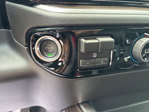 New 2025 Chevrolet Silverado 1500 LT w/ Z71 Off-Road Package image 27