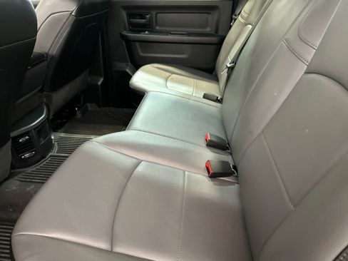 Used 2024 RAM 3500 Tradesman w/ Chrome Appearance Group AWD/4WD image 5