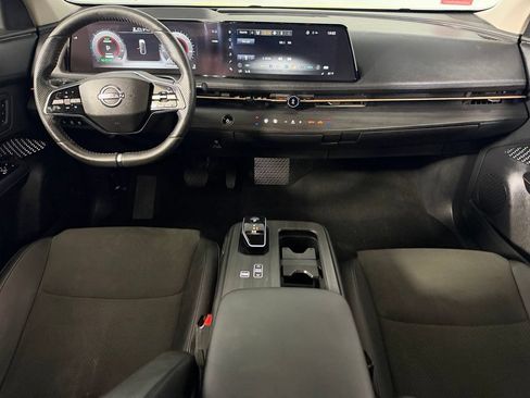 Used 2024 Nissan Ariya FWD image 12