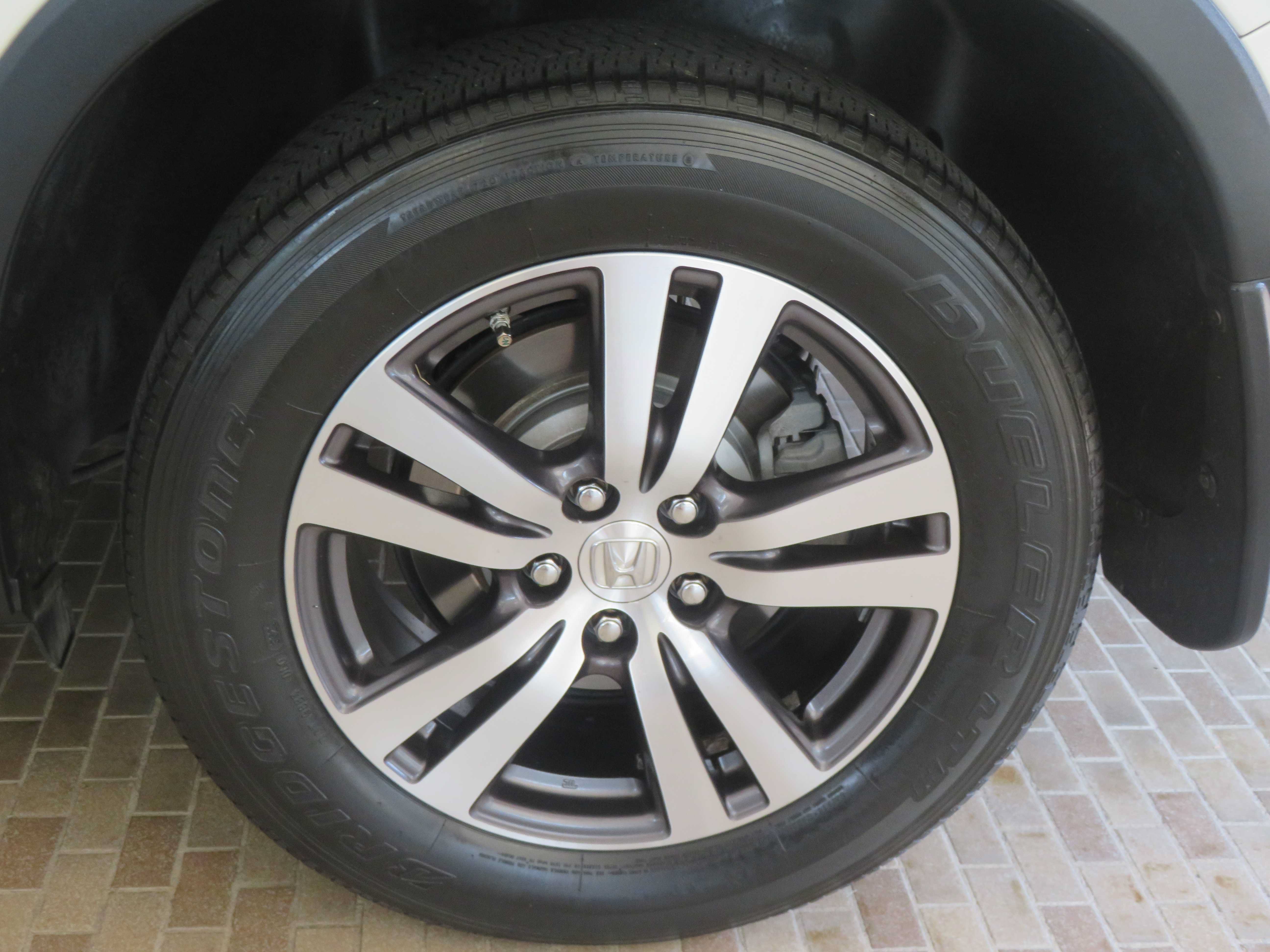 Used 2017 Honda Pilot EX-L image 8