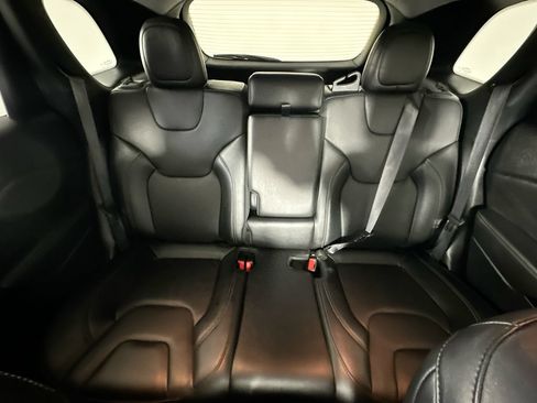 Used 2023 Jeep Cherokee Altitude Lux AWD/4WD image 13