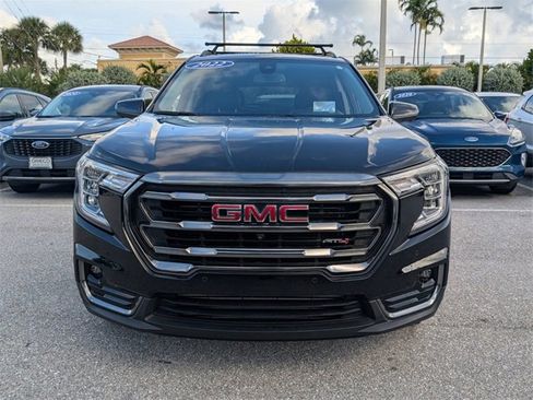 Used 2022 GMC Terrain AT4 w/ Infotainment Package II image 2