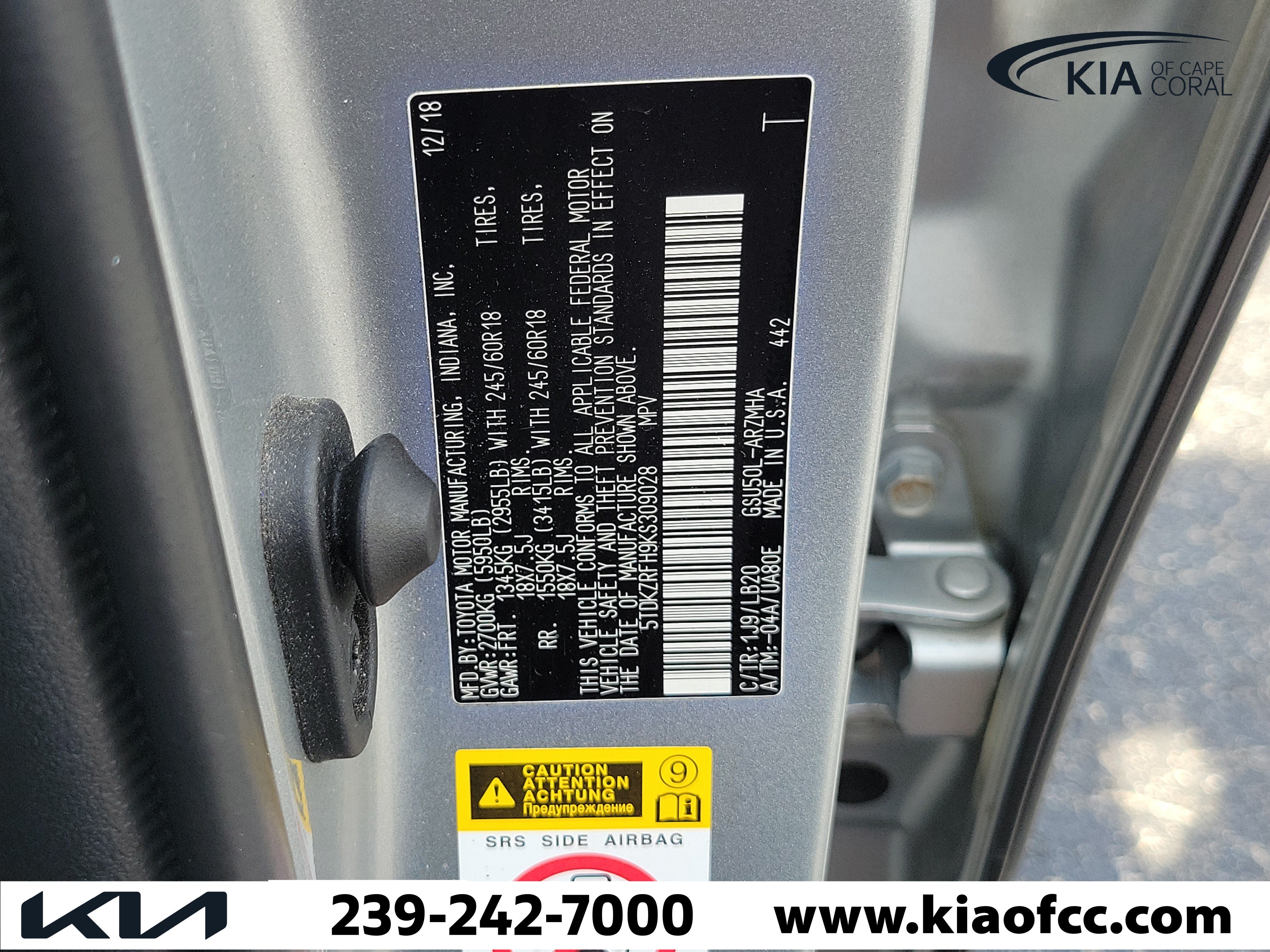 Used 2019 Toyota Highlander XLE FWD image 32
