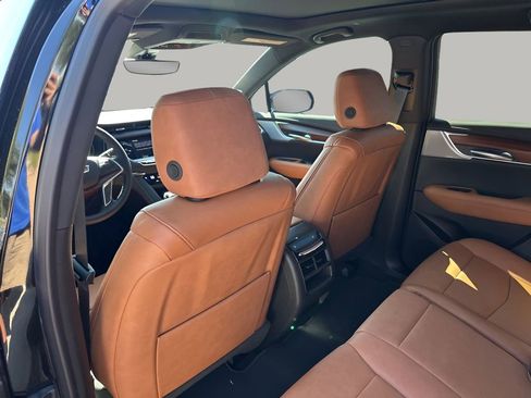 New 2026 Cadillac XT5 Premium Luxury w/ Driver Assist Package FWD image 21