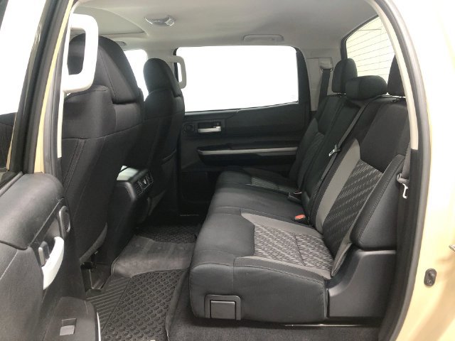 Used 2018 Toyota Tundra SR5 AWD/4WD image 27