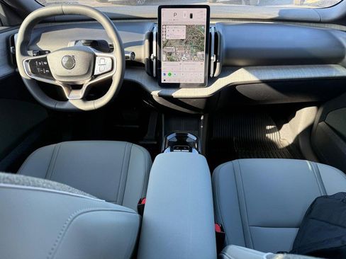 New 2026 Volvo EX30 Cross Country Ultra image 6