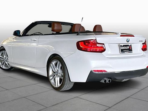 Used 2016 BMW 228i Convertible image 11