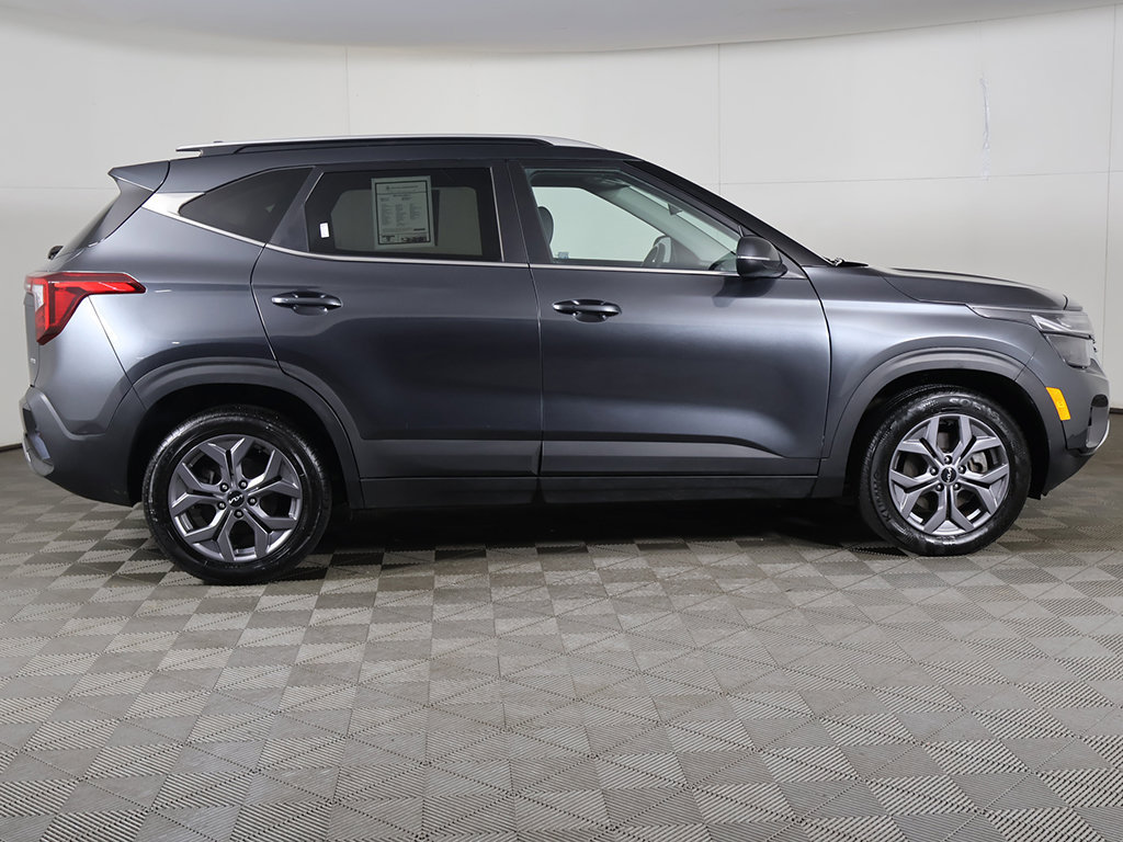 Used 2024 Kia Seltos S AWD/4WD image 19