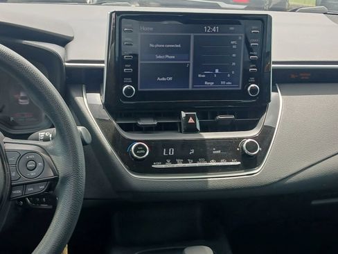 Used 2020 Toyota Corolla LE FWD image 26